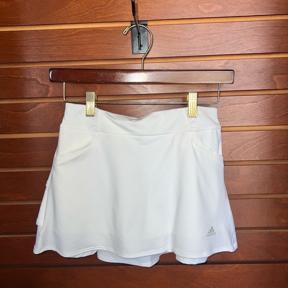 Girls White Adidas Athletic Skirt – Size Small – NWT